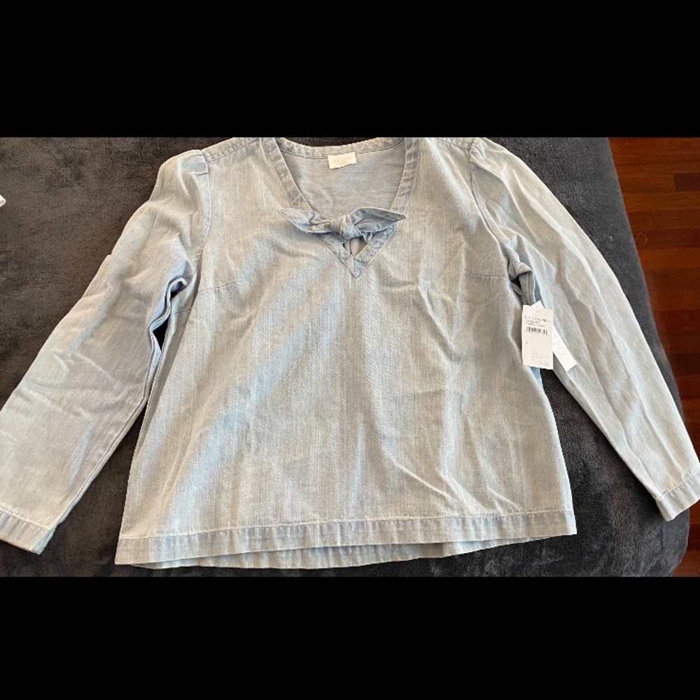 Abound NWT denim shirt